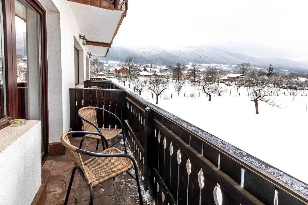 Serena Guesthouse Bran Бран Экстерьер фото